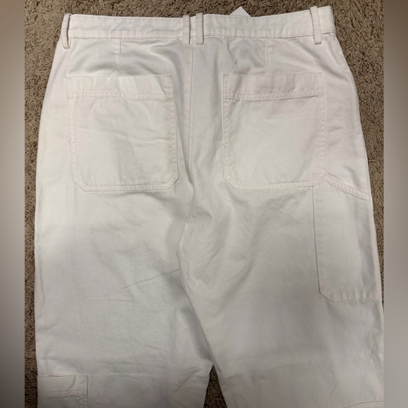 H&M Women's White Cargo Pants - Picture 4 of 5